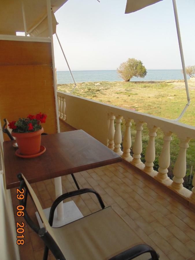 Hippokratis Apartments Jeráni Haníon Kültér fotó