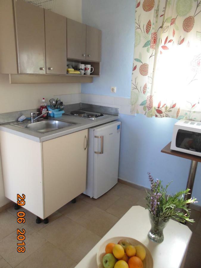 Hippokratis Apartments Jeráni Haníon Kültér fotó