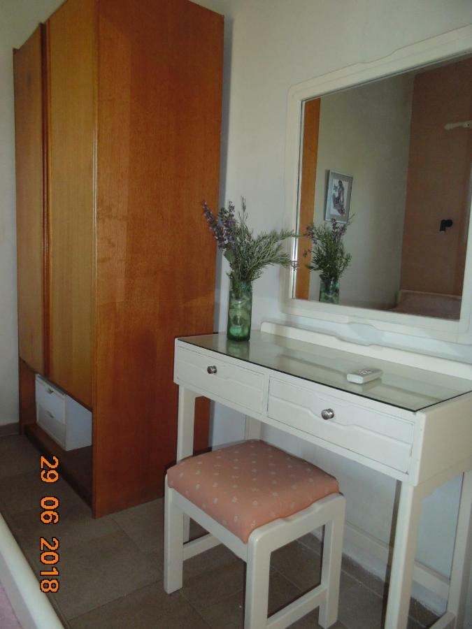 Hippokratis Apartments Jeráni Haníon Kültér fotó