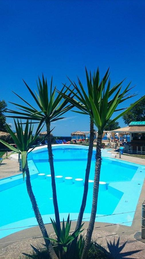 Hippokratis Apartments Jeráni Haníon Szoba fotó